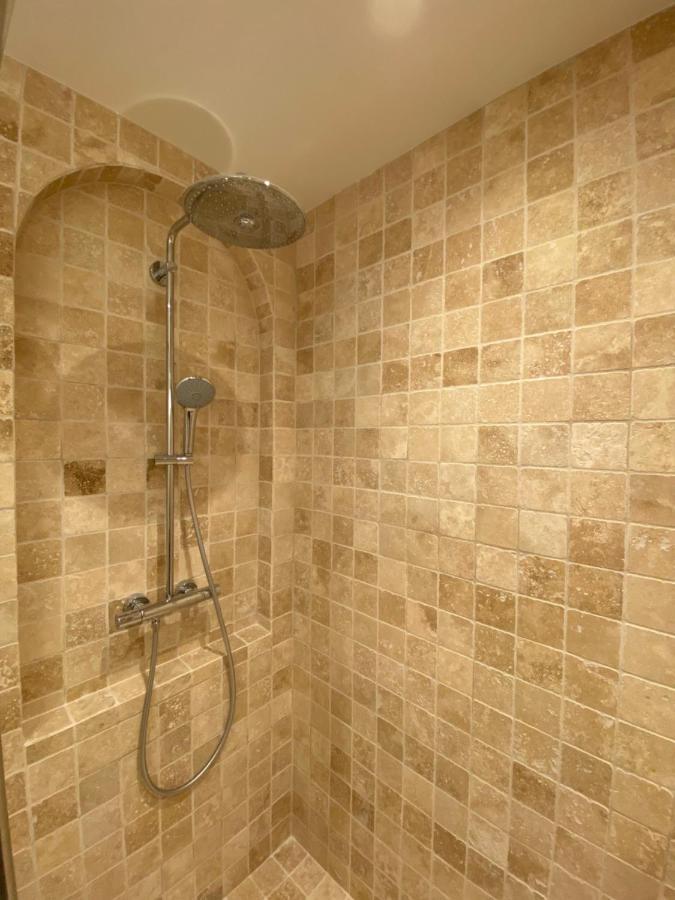 Appartement De Caractere A Ла-Рок-Гажак Екстер'єр фото